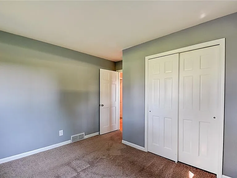 1108 N Morgantown Rd — Photo 16