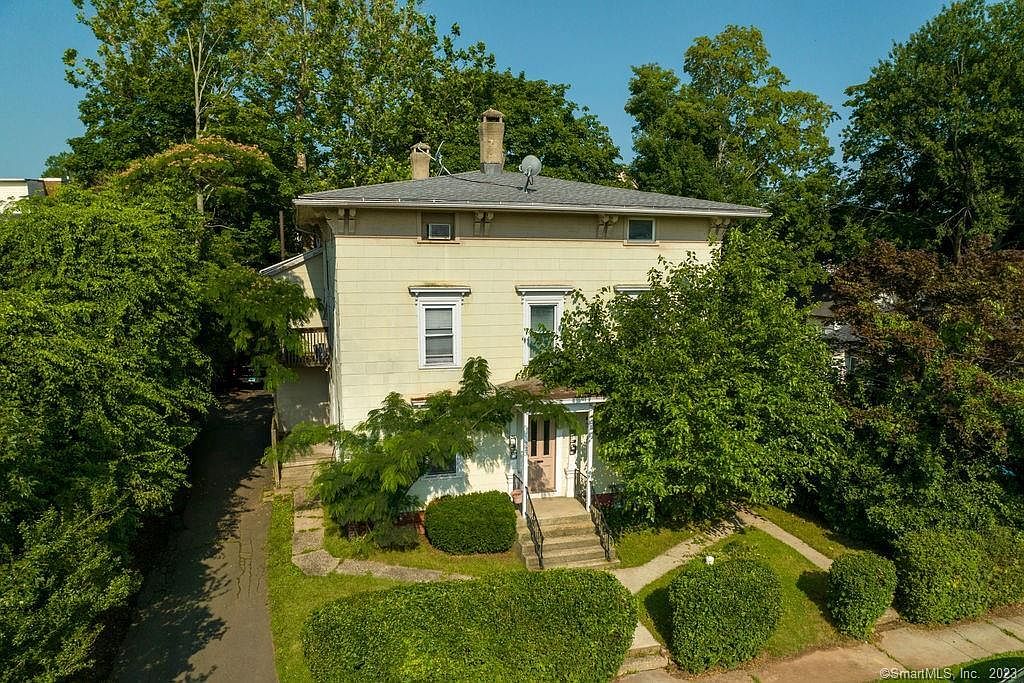 323 Maple St, New Britain, CT 06051 Zillow