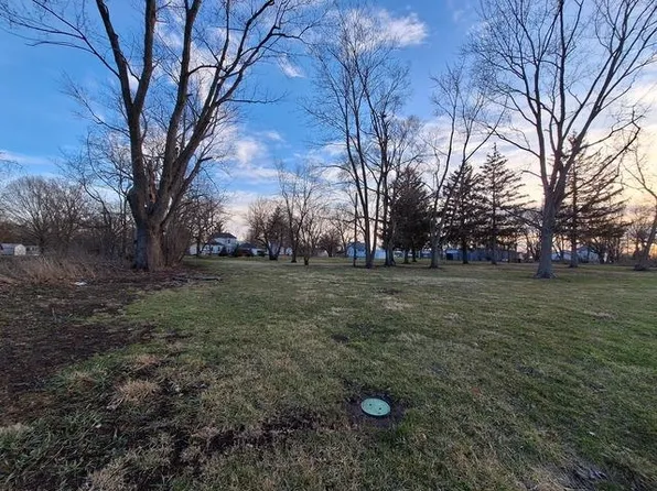 203 E Chestnut St, Rutland, IL 61358