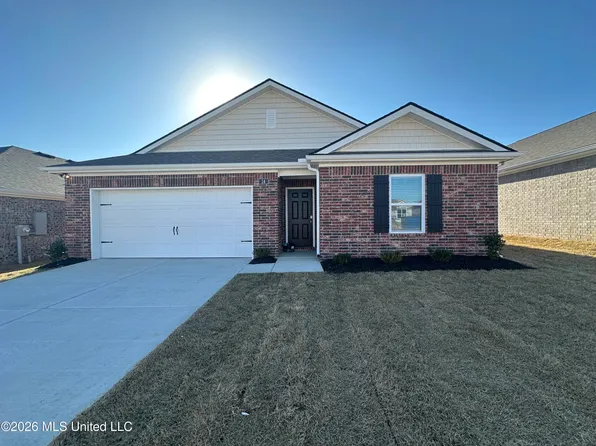 14 S Thorn Tree St, Byhalia, MS 38611