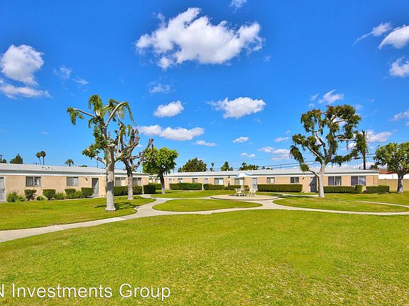 5th image of 2950 W Lynrose Dr #T2