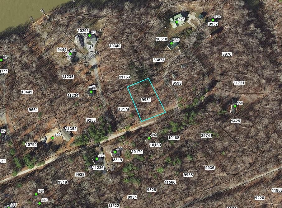 1st image of 12 Holly Hill Dr