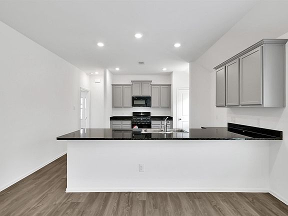 3rd image of 19128 Cicerone Ct
