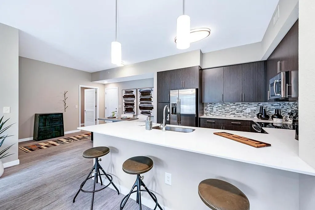Legacy Gateway Apartments — Photo 3