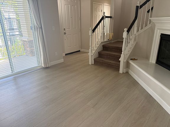5th image of 28221 Canterbury Ct