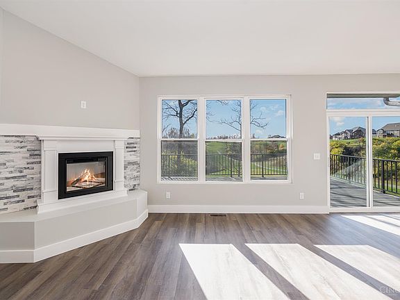3rd image of 51 Oakmont Ct