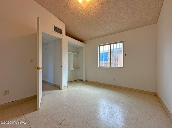 tucson-arizona-87925276 picture