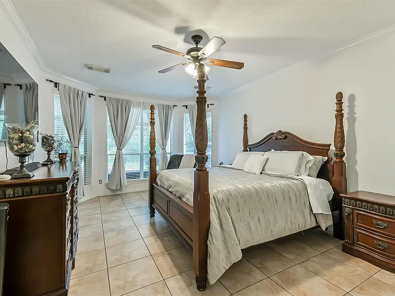 20319 Umber Oak Ct — Photo 38