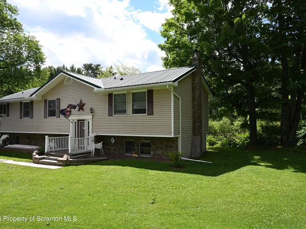 3754 Liberty Park Rd, Hallstead, PA 18822