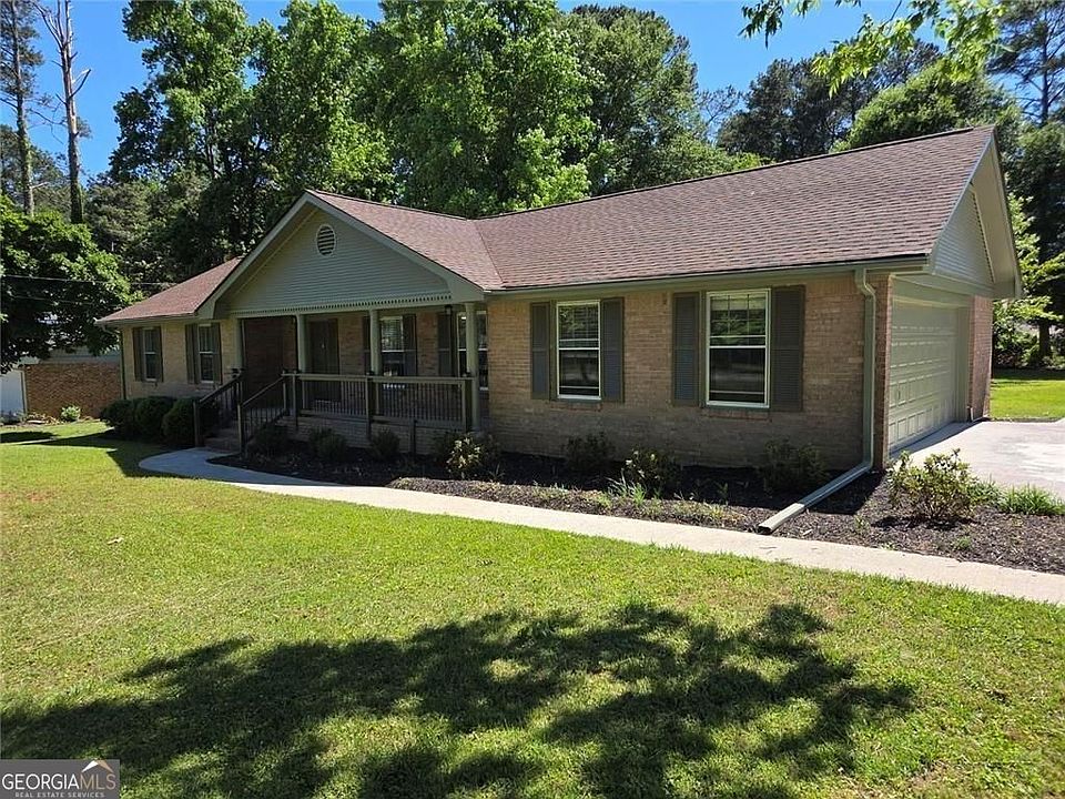 1st image of 1697 Fremont Dr SW