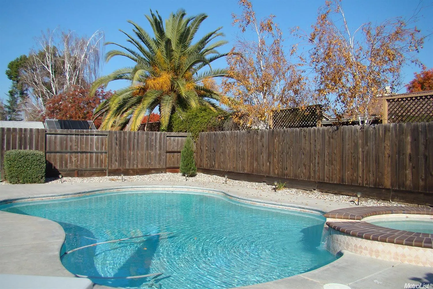 393 Maag Ave photo 1