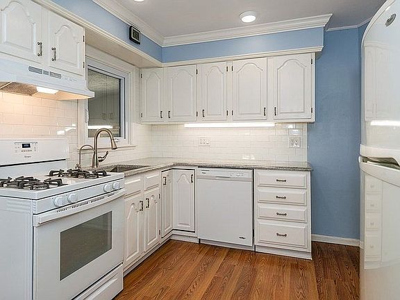 French Style Kitchen


