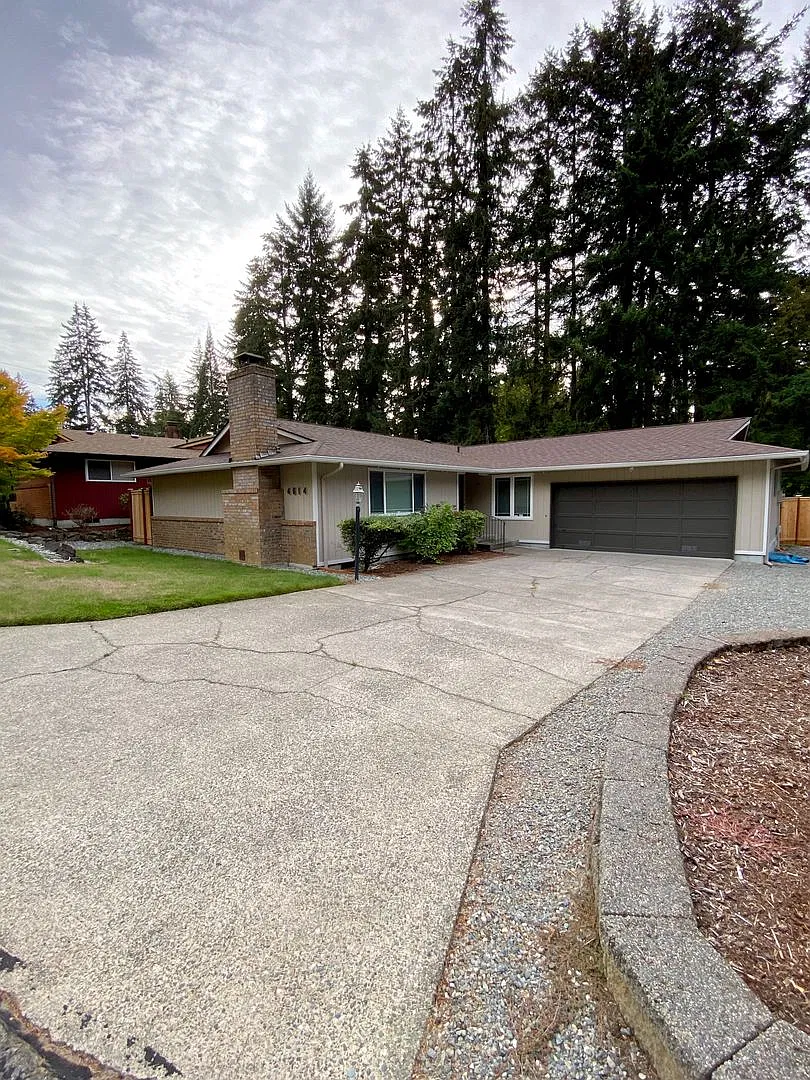 3bd/2ba Rambler in Tacoma — Photo 1
