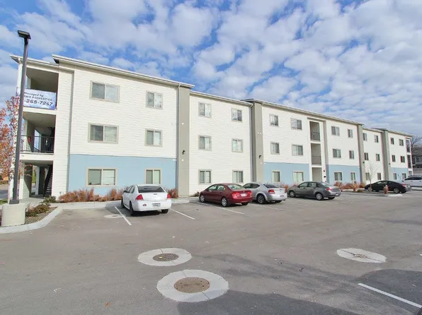 1714 N Cole Rd #102, Boise, ID 83704