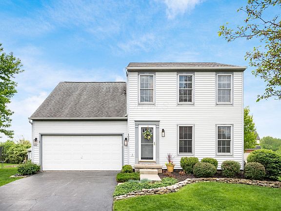 3rd image of 1007 Valley Dr