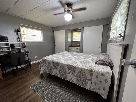 2nd image of 3025 Saralake Blvd