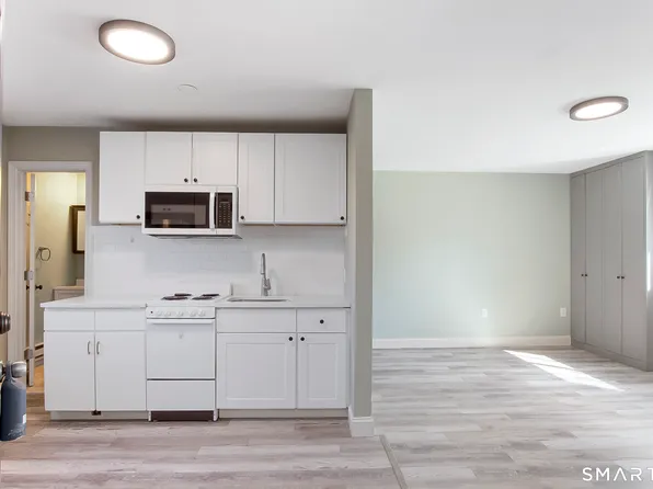 36 Woodbury Ave #2B, Norwalk, CT 06850
