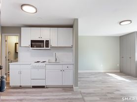 36 Woodbury Ave, Norwalk, CT