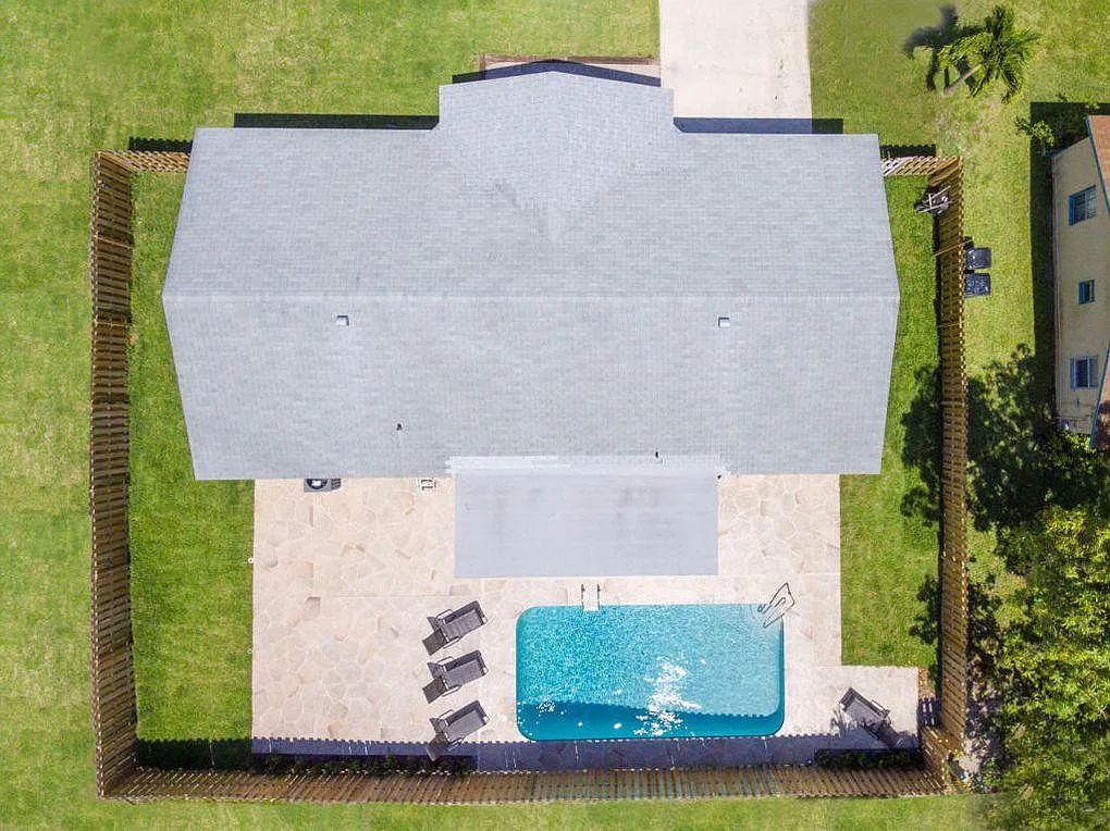 3 bed, 1671 sqft, $4,500 — Photo 2
