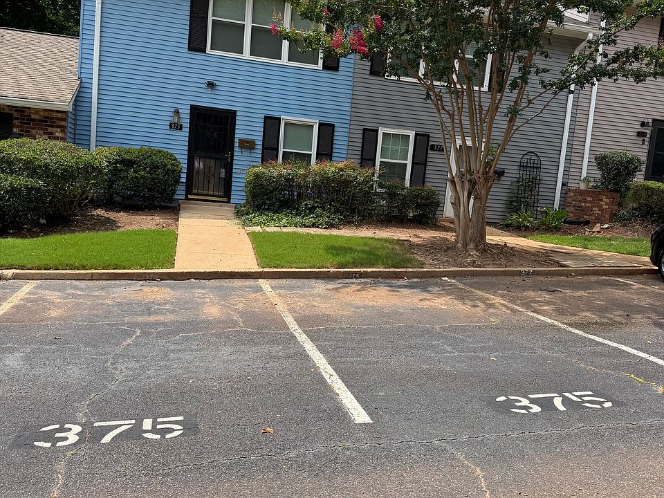 1st image of 375 Leisure Ct #375