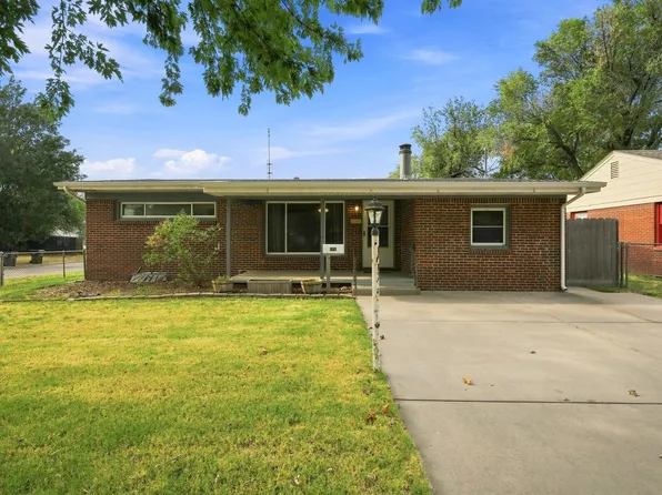 1421 E 31st St S, Wichita, KS 67216