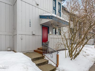 1660 Eastridge Dr APT 101, Anchorage, AK, 99501
