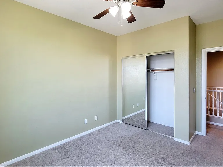 6252 Huntington Ridge Ave — Photo 20