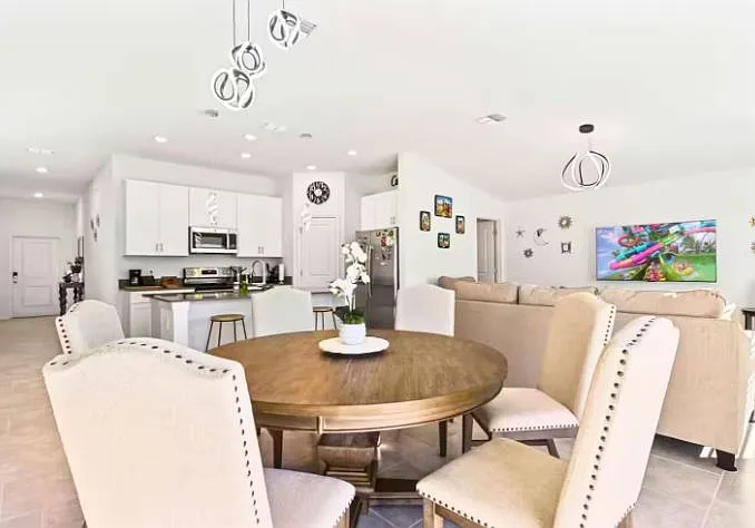 Turner Ln — Photo 10