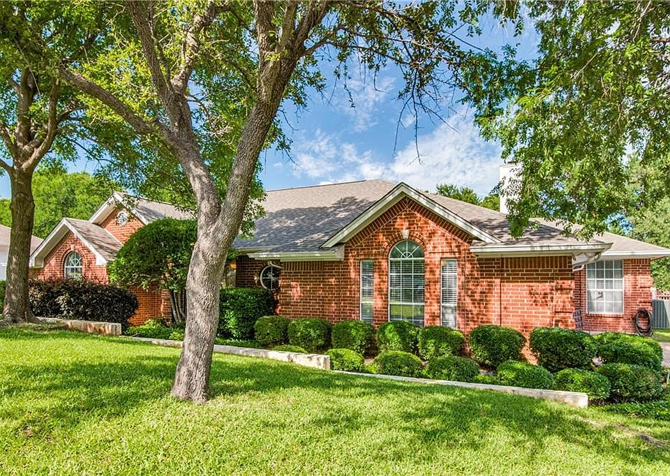 1st image of 813 Shady Glen Ct