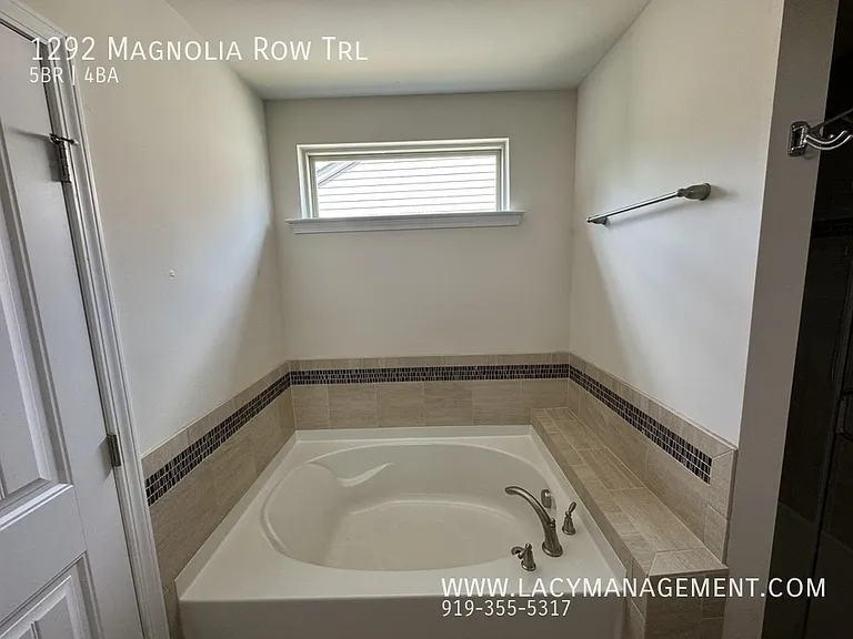 1292 Magnolia Row Trl — Photo 19