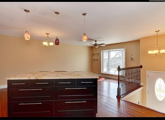 4th image of 2900 Leawood Ct