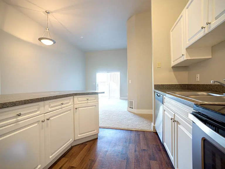LC Park Place - MFR — Photo 7