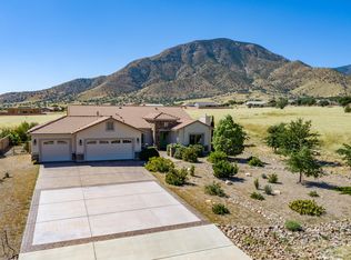 6563 E Saddlehorn Cir, Hereford, AZ 85615