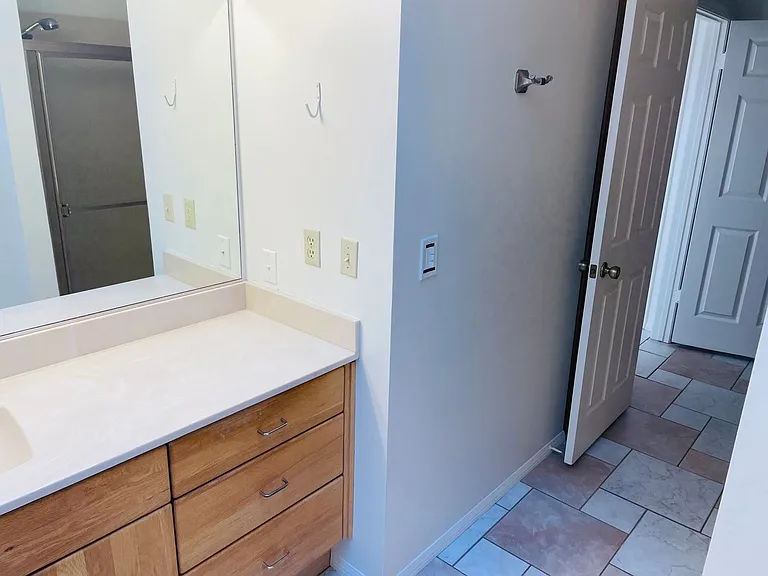 155 S Canyon Diablo Rd #25 — Photo 17