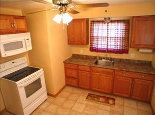 911 Saint Clair Ave, Clairton, PA