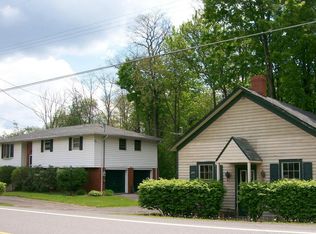 1280 Roosevelt Hwy, Waymart, PA 18472