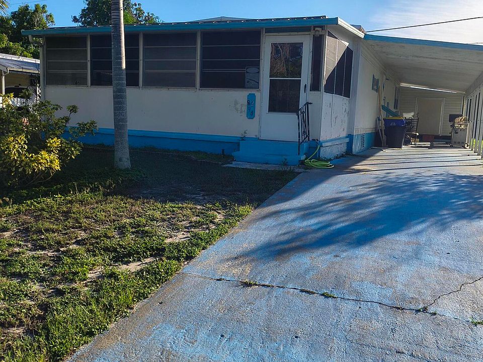 1st image of 8294 SE SANDY Lane