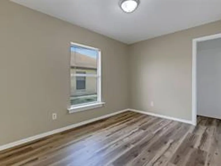 3100 W Reynolds St — Photo 23