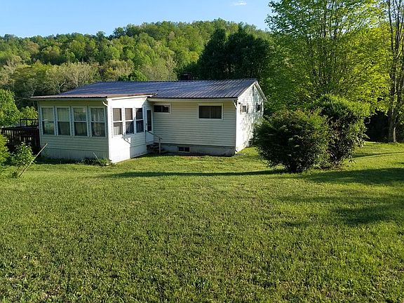 3rd image of 1756 Careys Run Pond Crk
