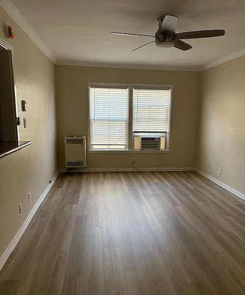 619 Hauser Blvd #12 — Photo 2