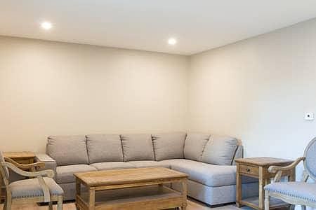 5th image of 1043 Law St #9