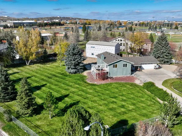 6 Navajo Cir, Gillette, WY 82718