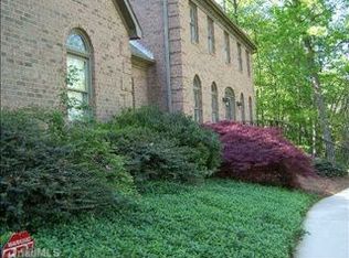 500 Chesham Dr, Kernersville, NC 27284