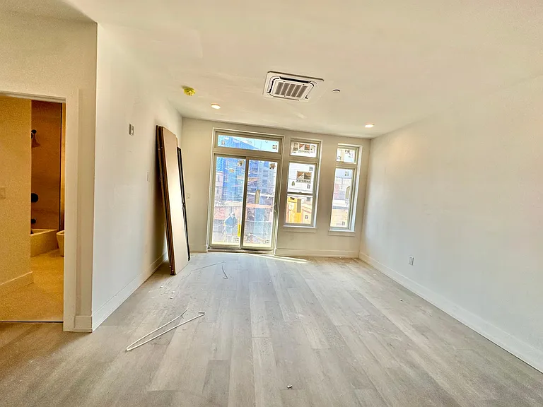 1801-05 N 2nd St #204 — Photo 12