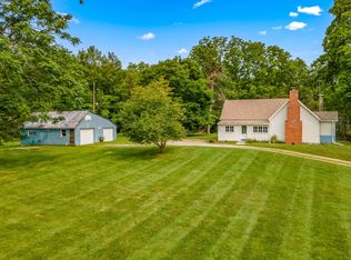 2880 N Maple Grove Hwy, Hudson, MI 49247