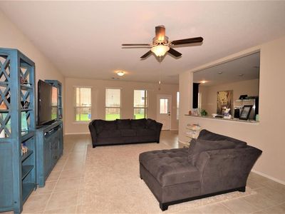6866 Dogwood Cliff Ln, Dickinson, TX, 77539