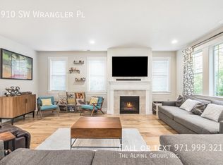 9910 SW Wrangler Pl, Beaverton, OR 97008