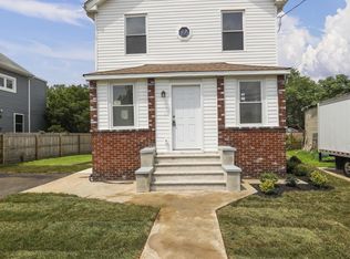 113 Victoria Pl, Union Beach, NJ 07735