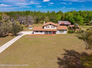 23019 Grubbs Rd, Brooksville, FL 34601