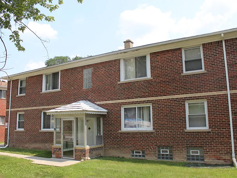 19162 Beech Daly Rd #5 — Photo 8
